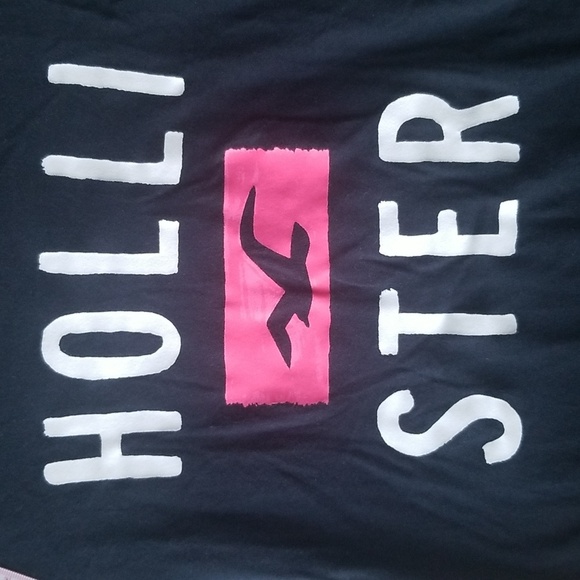 4/$20 Hollister S Navy Graphic Tee - Picture 5 of 7